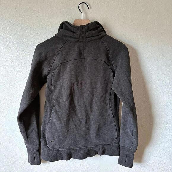 Lululemon Cozy Cuddle Up Fleece Jacket Heathered Black / Black Size 8 EUC - Picture 5 of 9